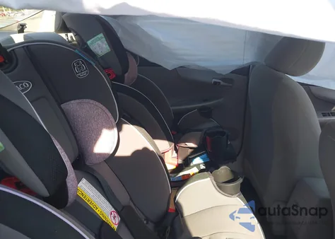 2013 Toyota Corolla S/Le from USA, damaged, VIN 2T1BU4EE7DC038197